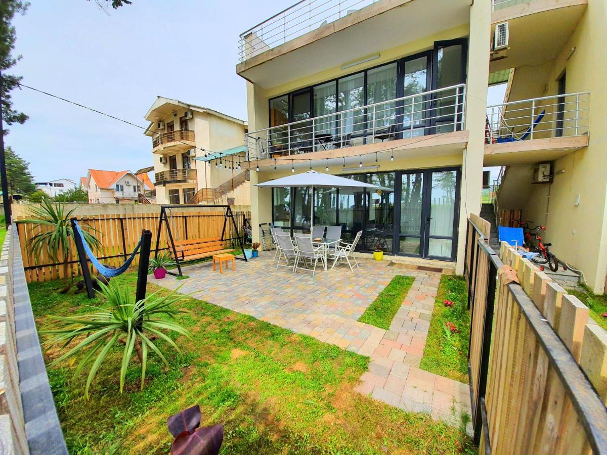 Beachfront Apartments ,,Kapro-One,, Ureki Exterior photo